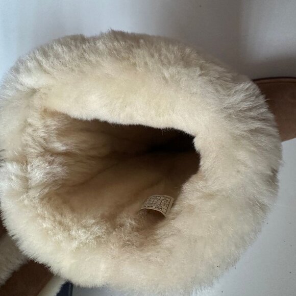 NEW Ugg Sunburst Tall Winter Boots in Chestnut Color Size 11 - Picture 4 of 9